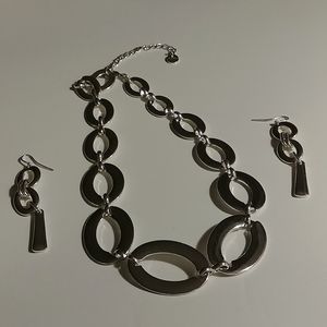 Necklace And Earing Set